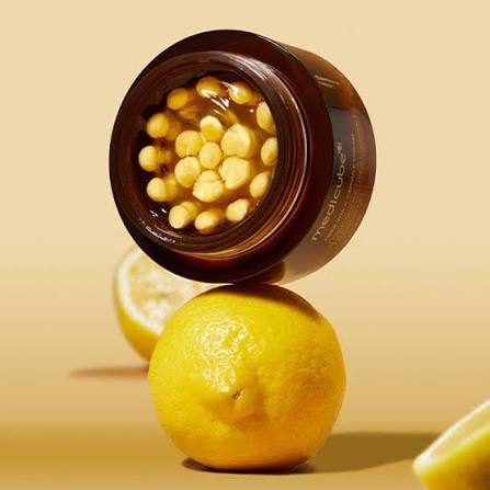 MEDICUBE - DEEP VITA C CAPSULE CREAM 55g